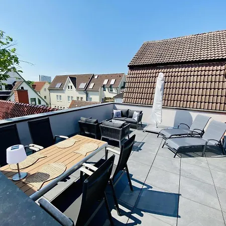 Sonnenschein, Direkt Am Alten Strom