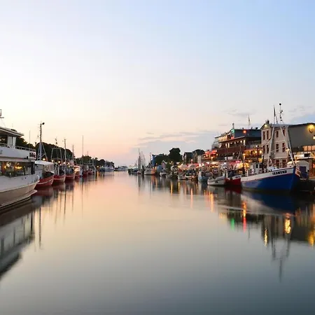 Sonnenschein, Direkt Am Alten Strom Apartment Rostock
