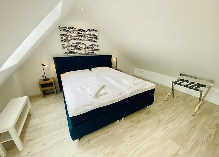 Sonnenschein, Direkt Am Alten Strom ロストック